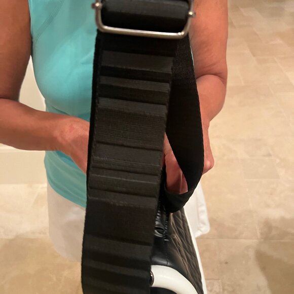 Think Rolyn Crossover Bag - Picture 6 of 7